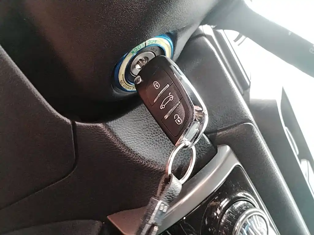Toyota Yaris L — миниатюра 9