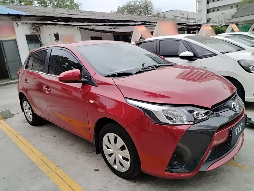 Toyota Yaris L — миниатюра 4