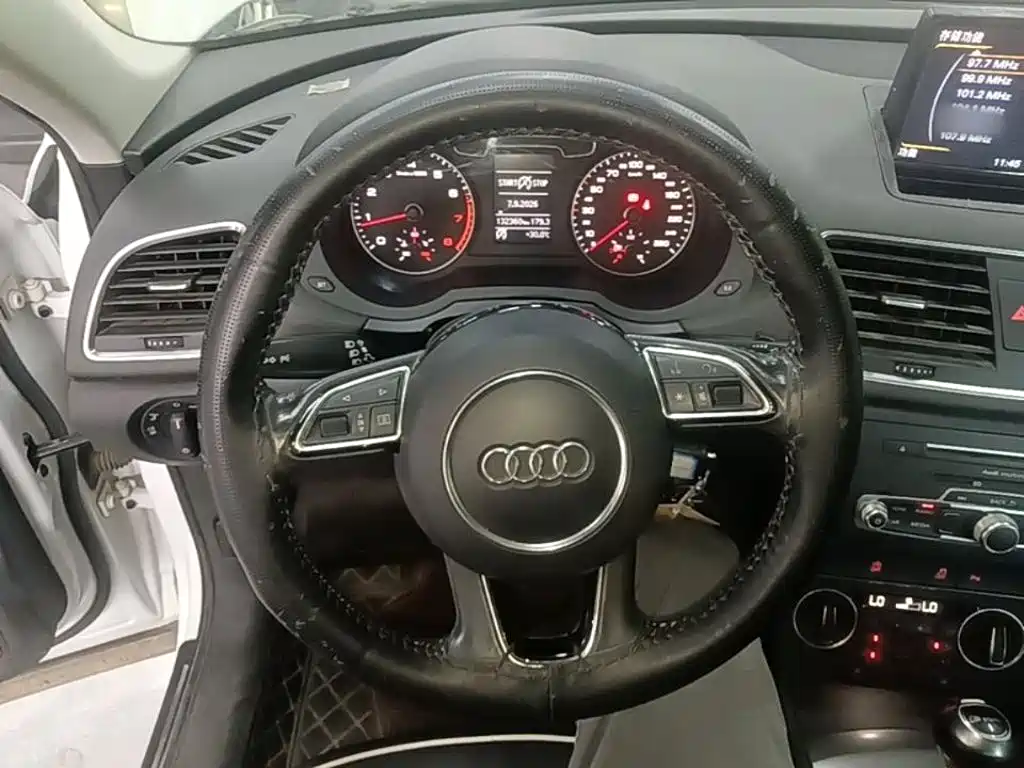 Audi Q3 — миниатюра 11
