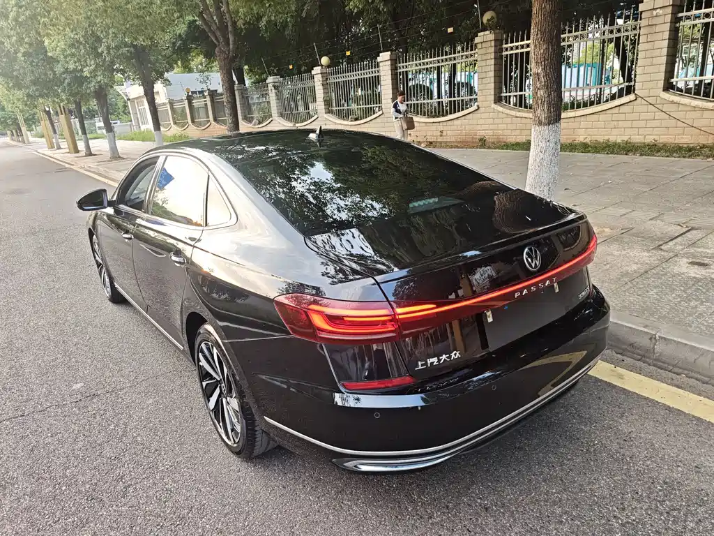 Volkswagen Passat — миниатюра 6