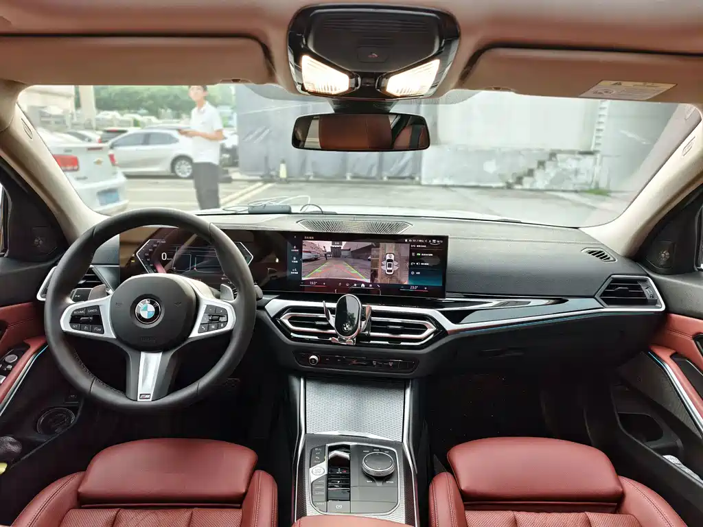 BMW 3 Series — миниатюра 12