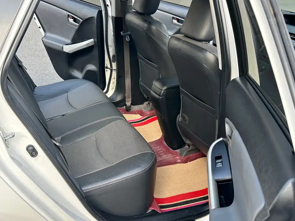 Toyota Prius — миниатюра 11