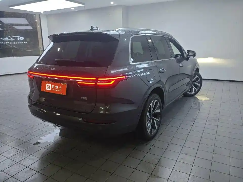 Li Auto Li ONE — миниатюра 9