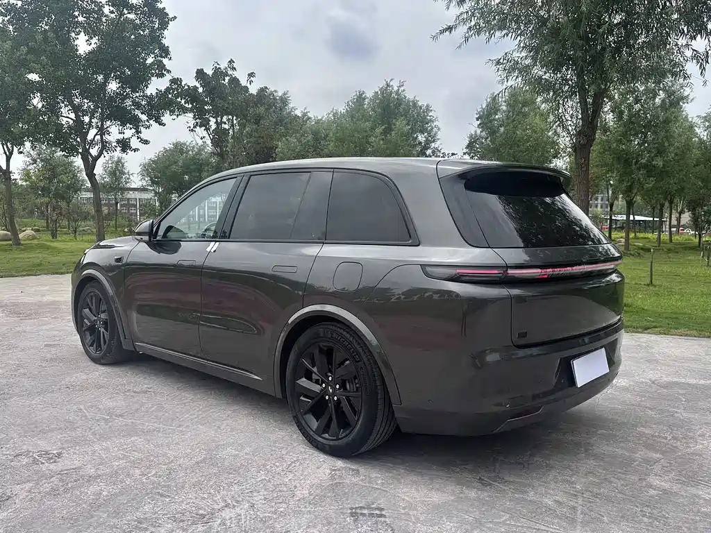 Li Auto Li L8 — миниатюра 9