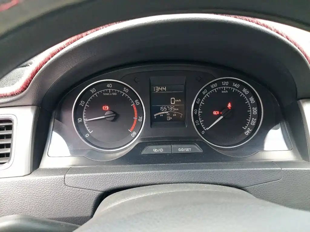Skoda Rapid Spaceback — миниатюра 8
