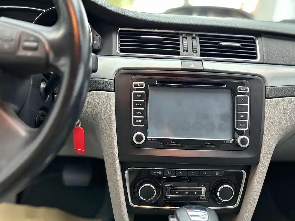 Skoda Superb — миниатюра 18