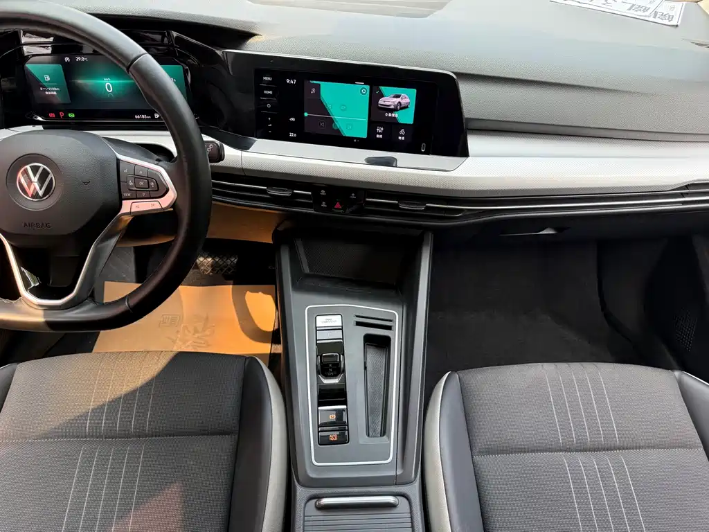 Volkswagen Golf — миниатюра 12