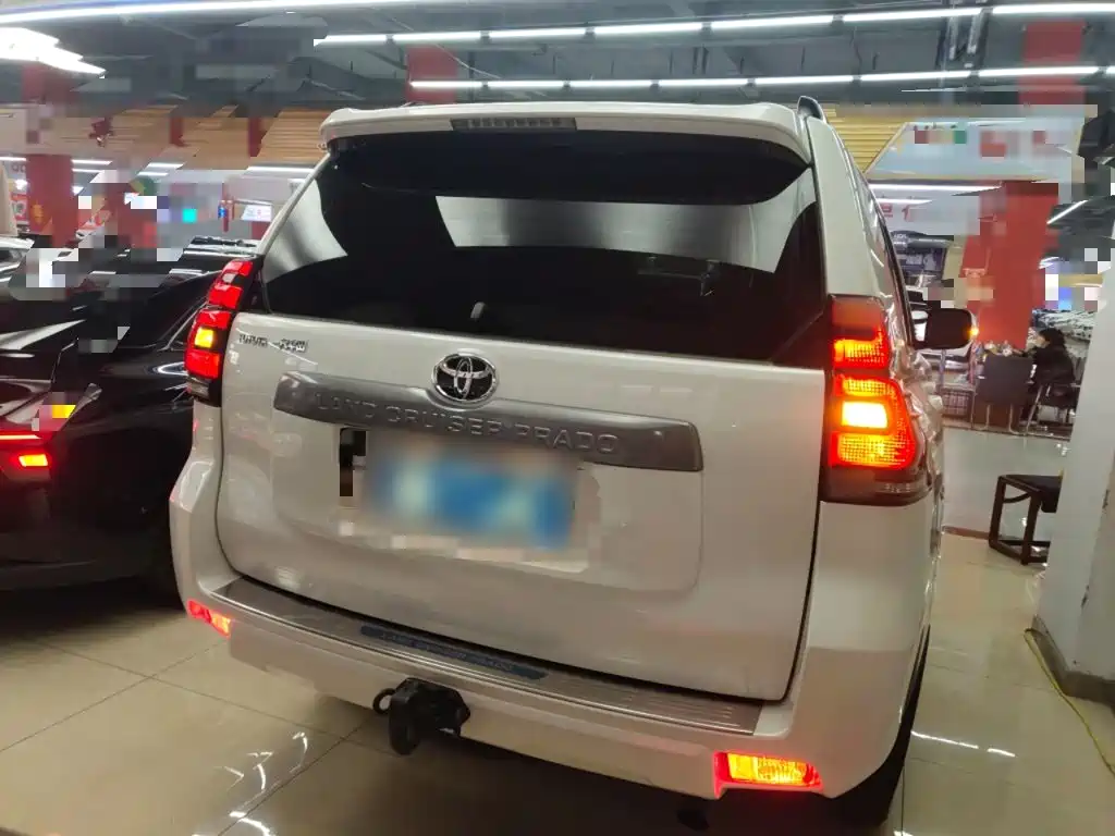 Toyota Land Cruiser Prado 2018 3.5L AT SX