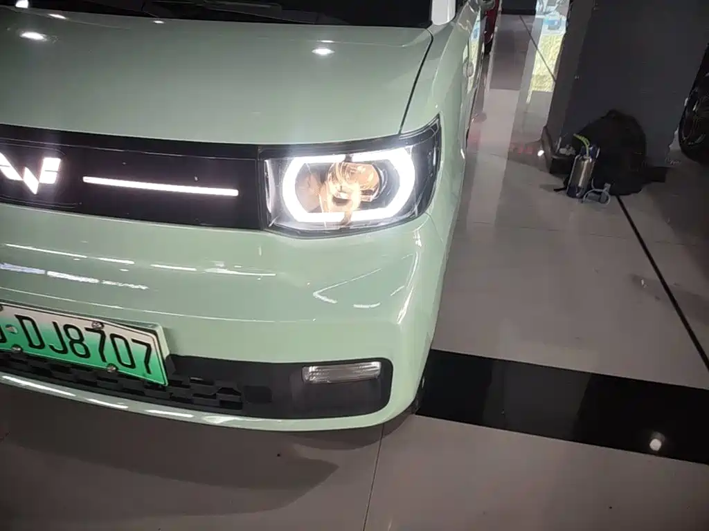 Wuling MINIEV — миниатюра 24