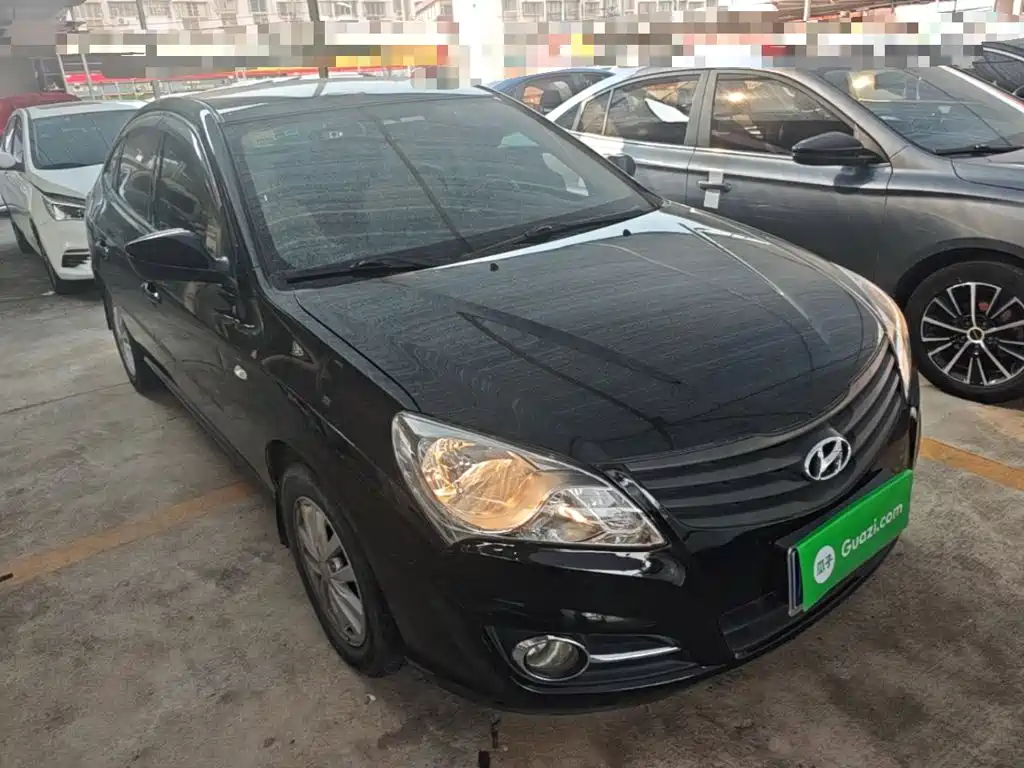 Hyundai Elantra — миниатюра 4