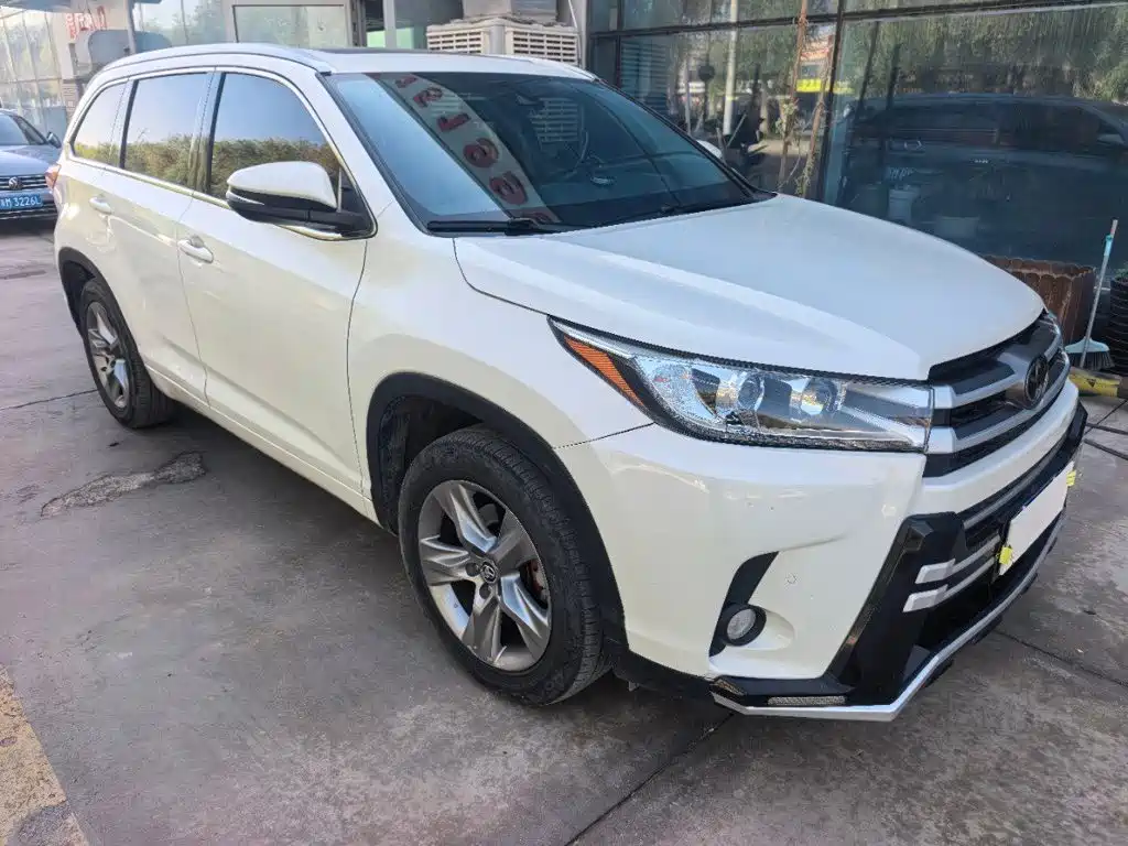 Toyota Highlander — миниатюра 3