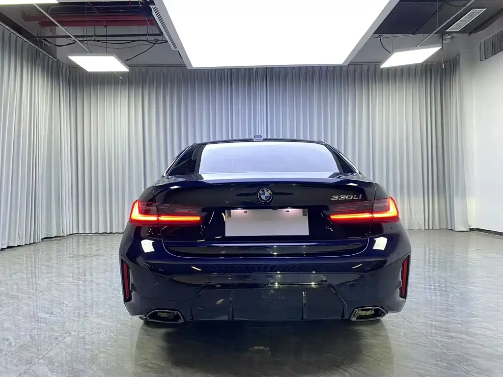BMW 3 Series — миниатюра 7