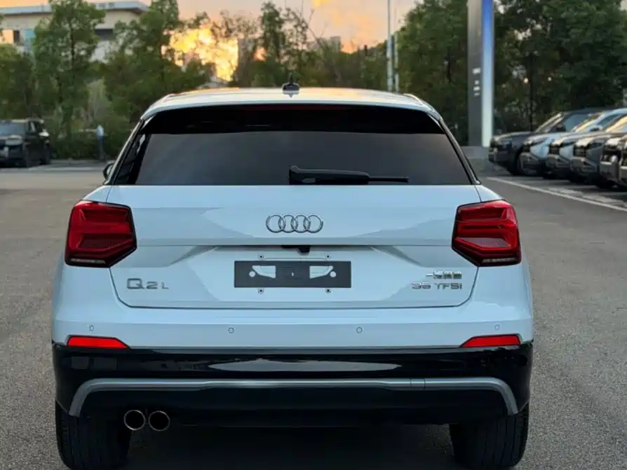 Audi Q2L — миниатюра 10