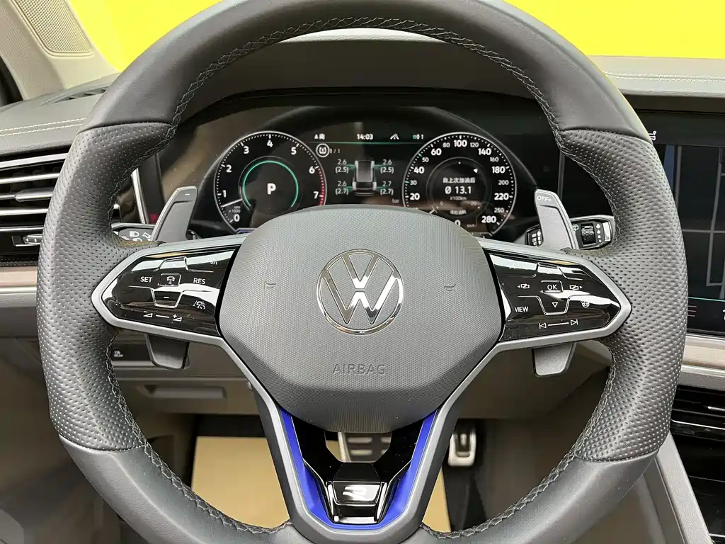 Volkswagen Touareg 2022 3.0TSI Sport