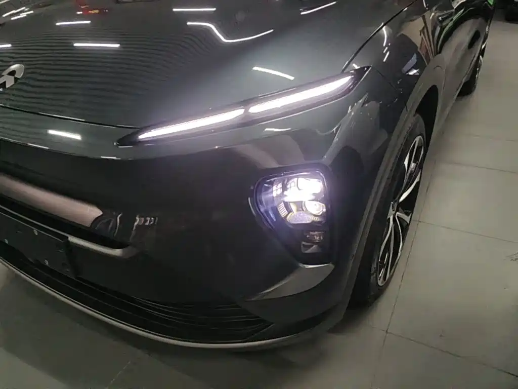 NIO ES8 — миниатюра 24