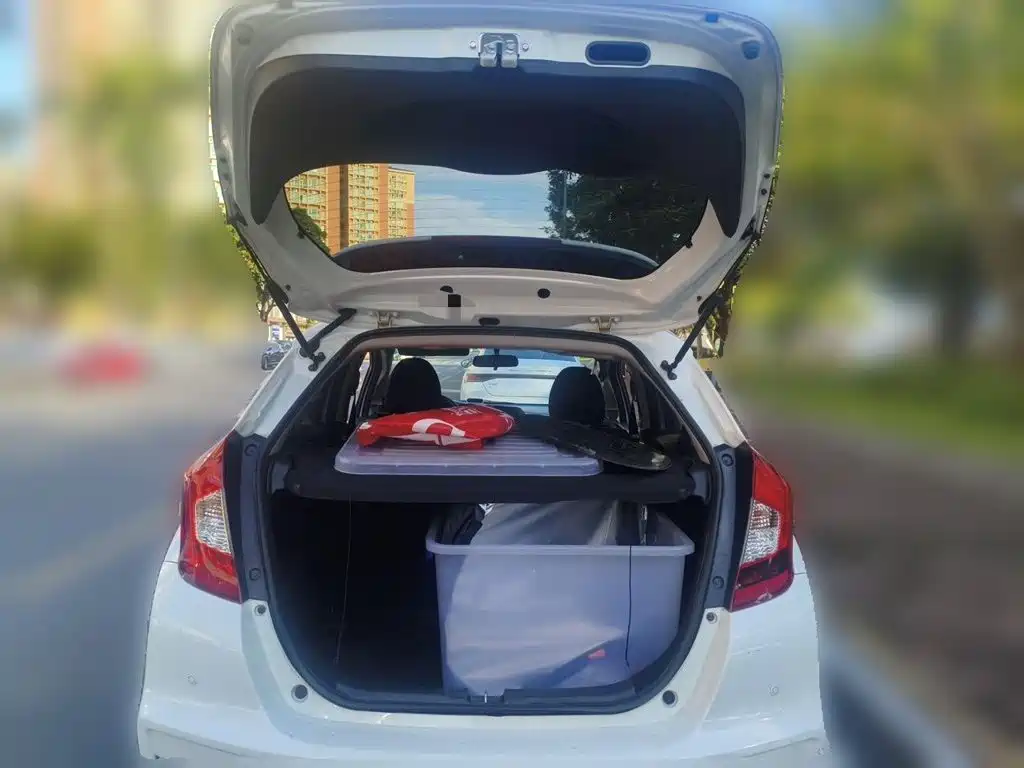 Honda Fit — миниатюра 15