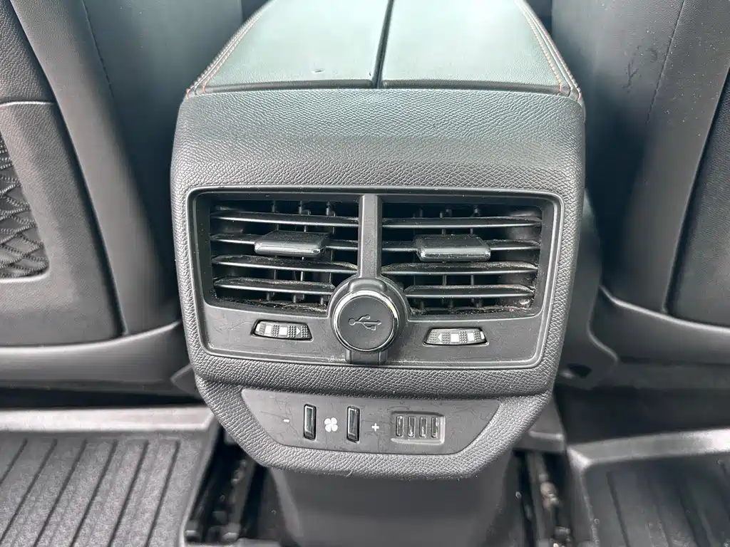 Peugeot 5008 — миниатюра 10