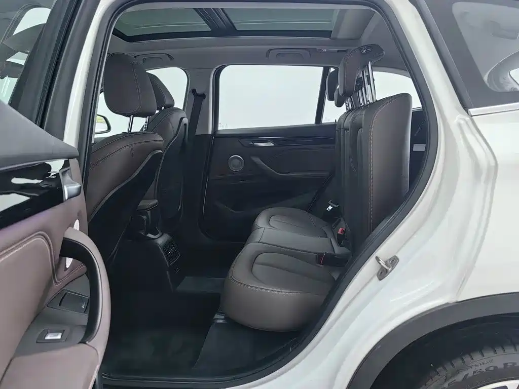 BMW X1 — миниатюра 15