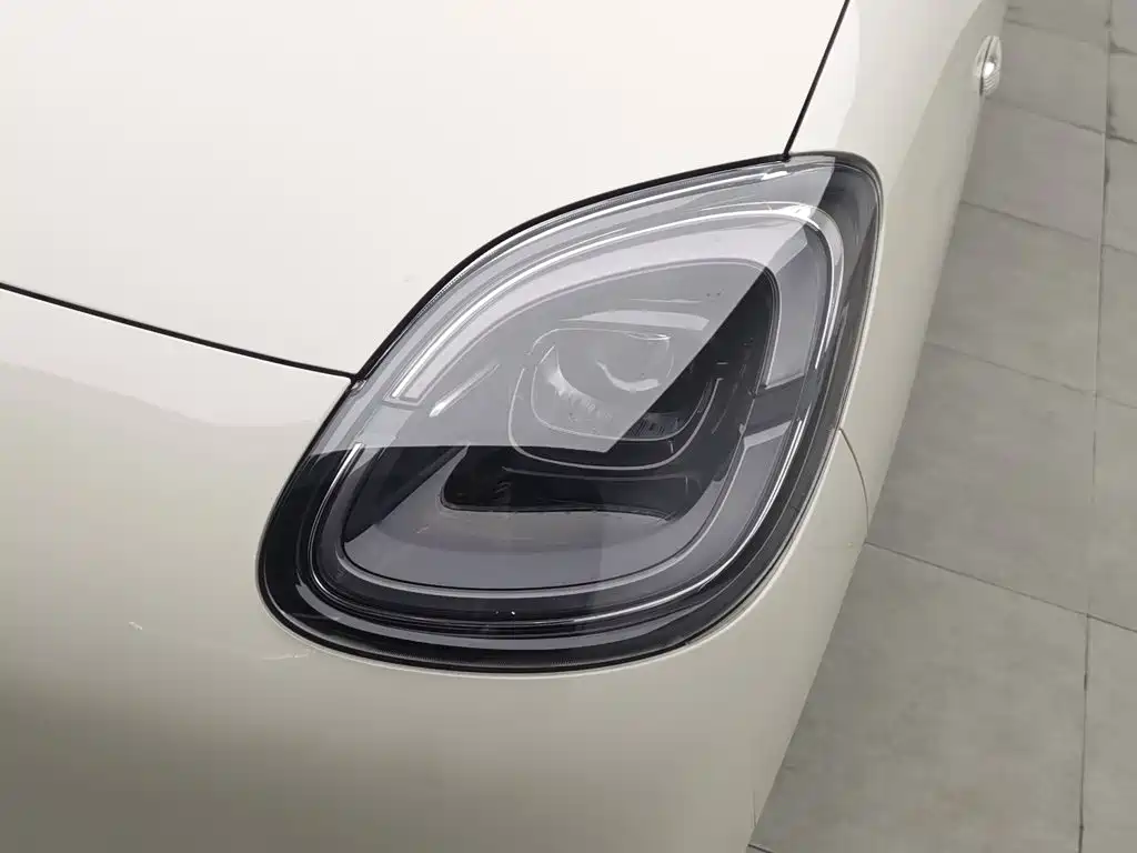 Wuling MINIEV — миниатюра 7