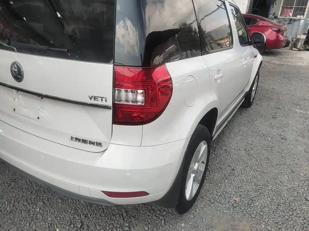 Skoda Yeti — миниатюра 8
