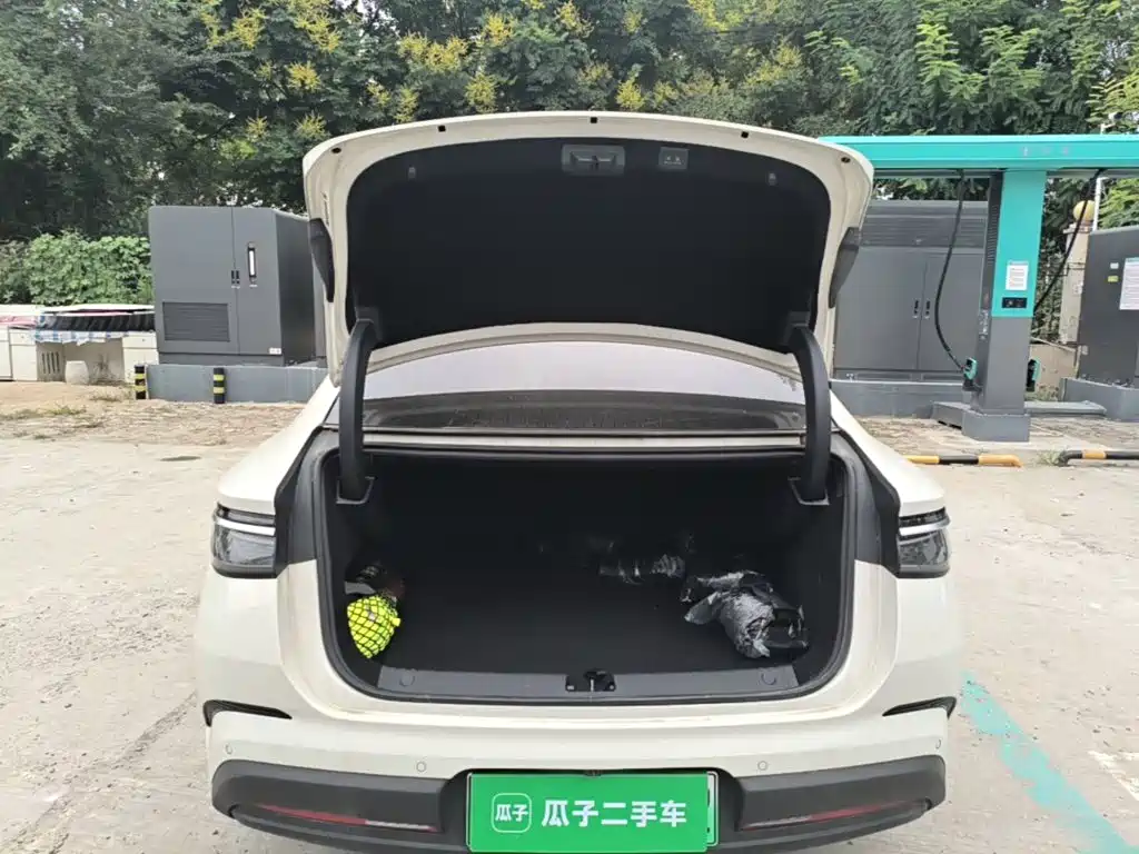 BYD Seal 07 DM-i — миниатюра 19