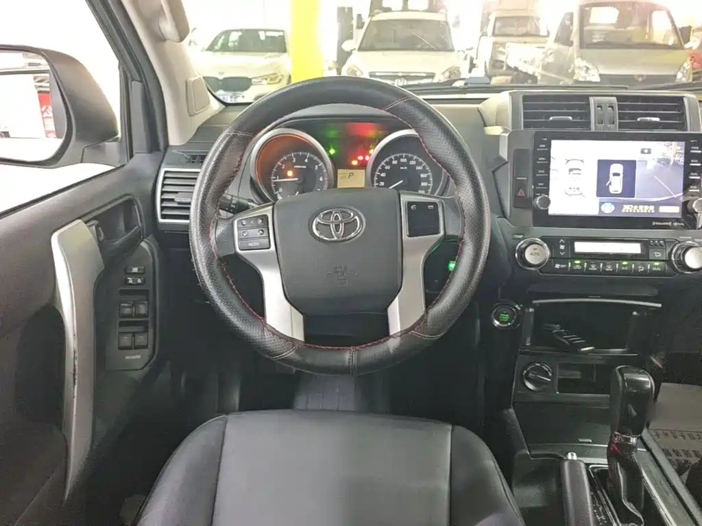 Toyota Prado — миниатюра 11
