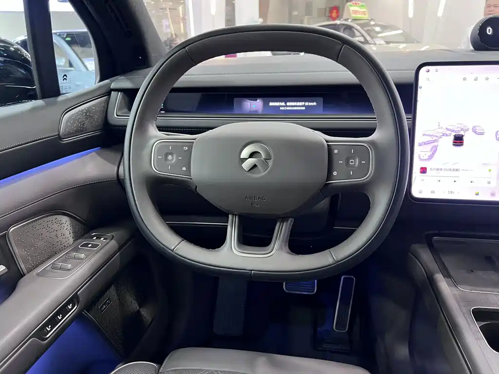 NIO ES8 — миниатюра 8