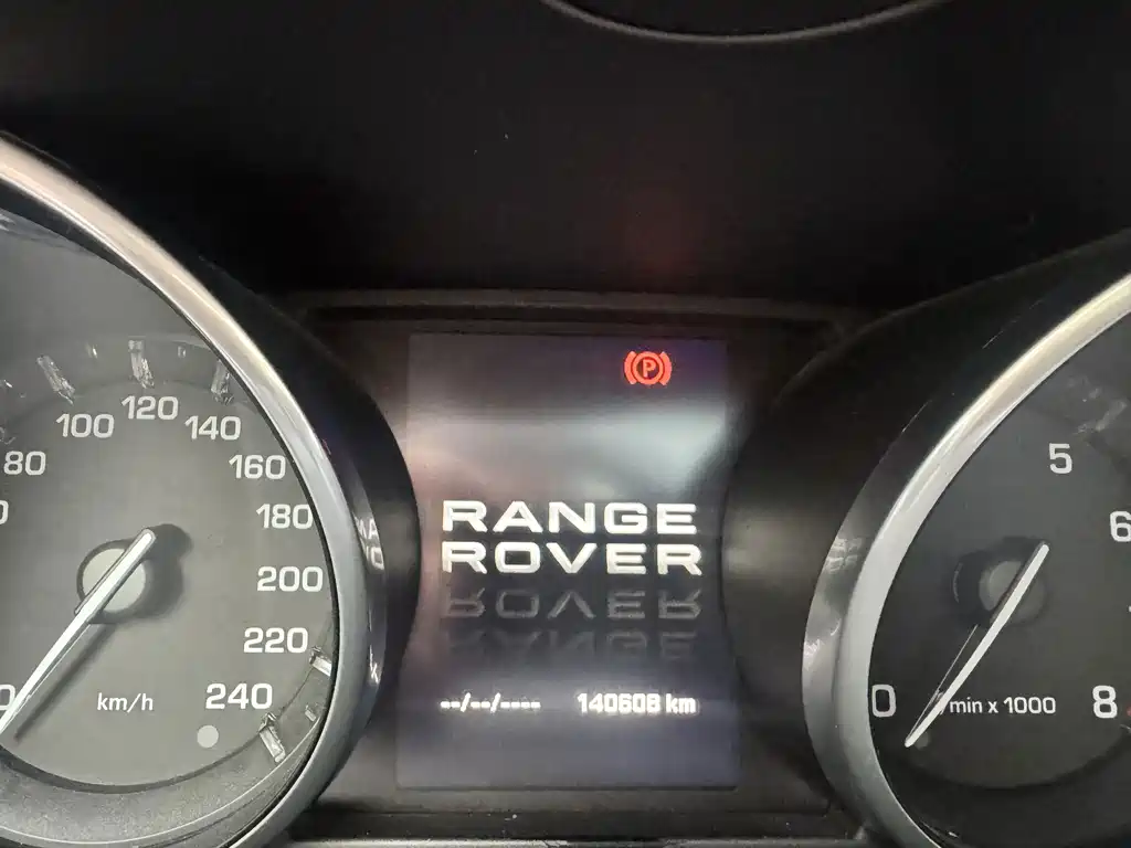 Land Rover Evoque (Import) — миниатюра 12