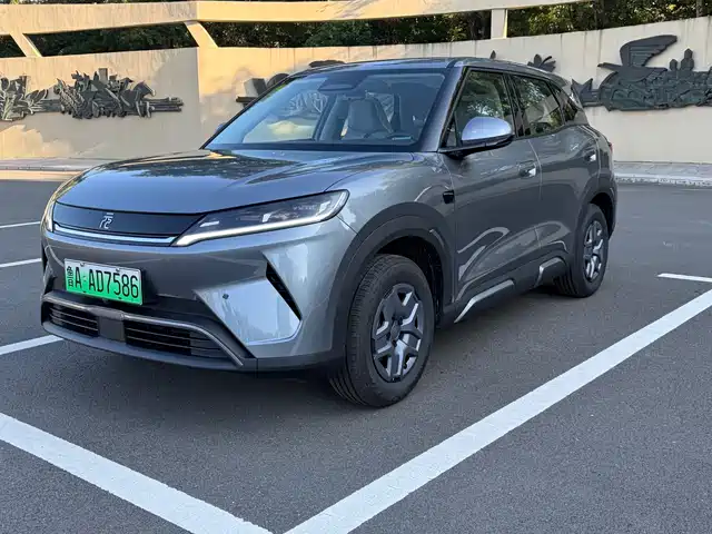 BYD Yuan UP