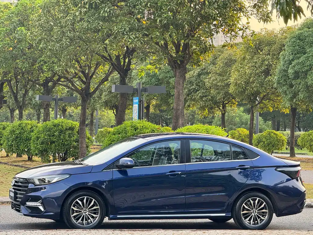 Chery Arrizo 5 PLUS — миниатюра 17