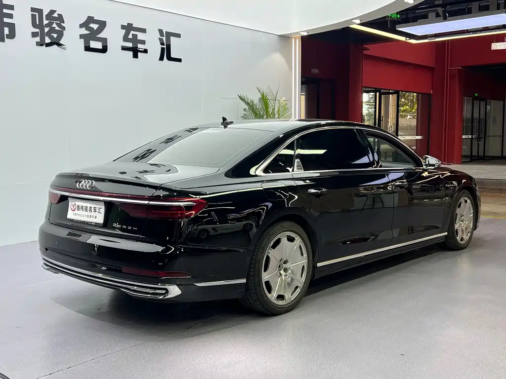 Audi A8 — миниатюра 13