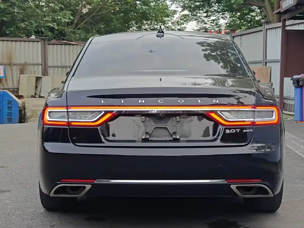Lincoln Continental — миниатюра 4