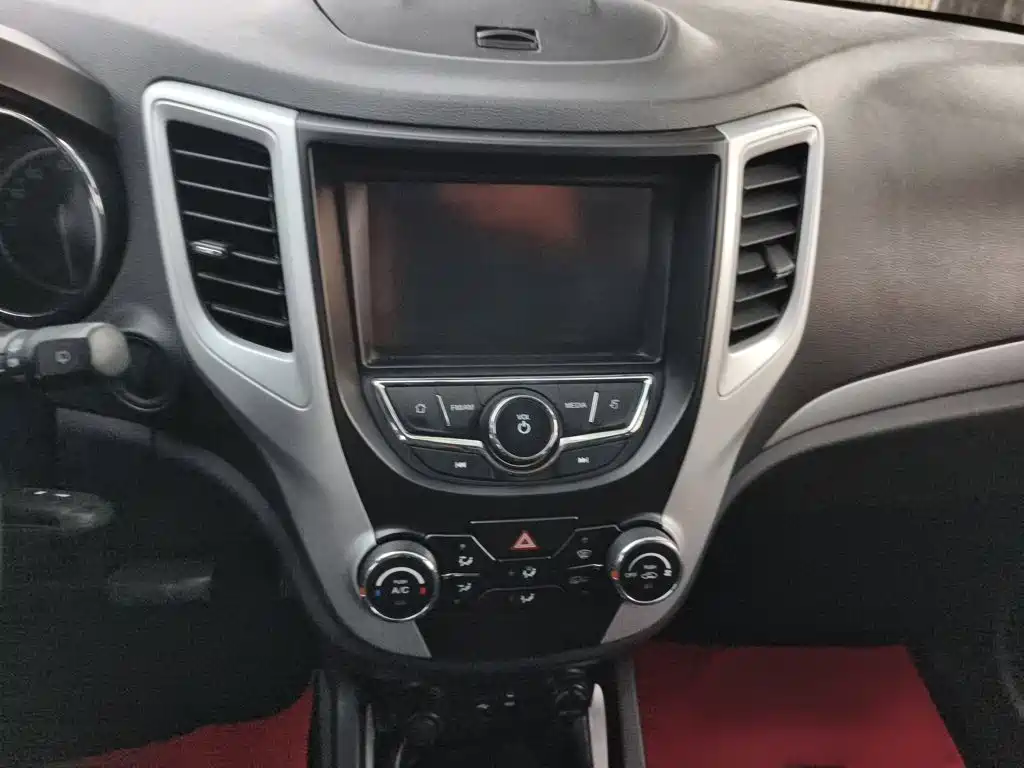 Changan CS35 — миниатюра 15