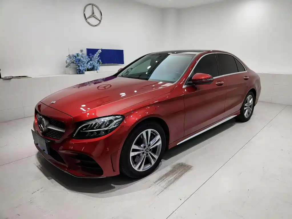 Mercedes-Benz C-Class 2021