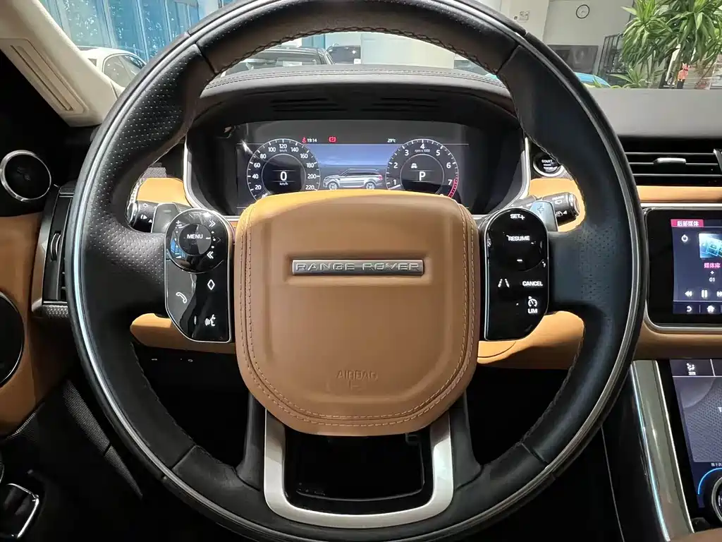 Land Rover Sport — миниатюра 13