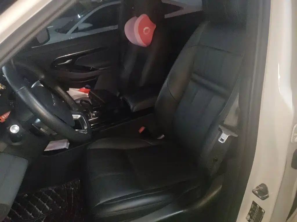 Land Rover Evoque — миниатюра 16