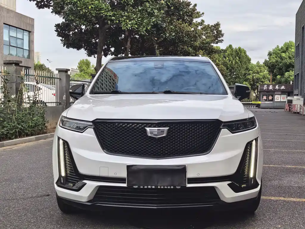 Cadillac XT6 — миниатюра 2