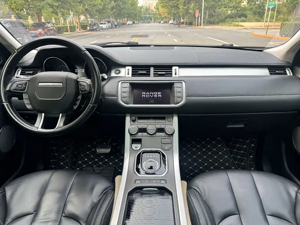 Land Rover Evoque (Import) — миниатюра 16