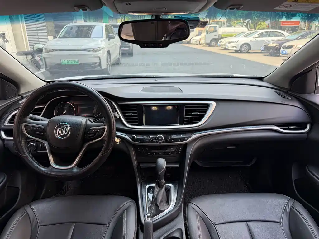 Buick Excelle — миниатюра 7