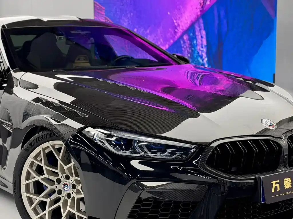 BMW M8 — миниатюра 5