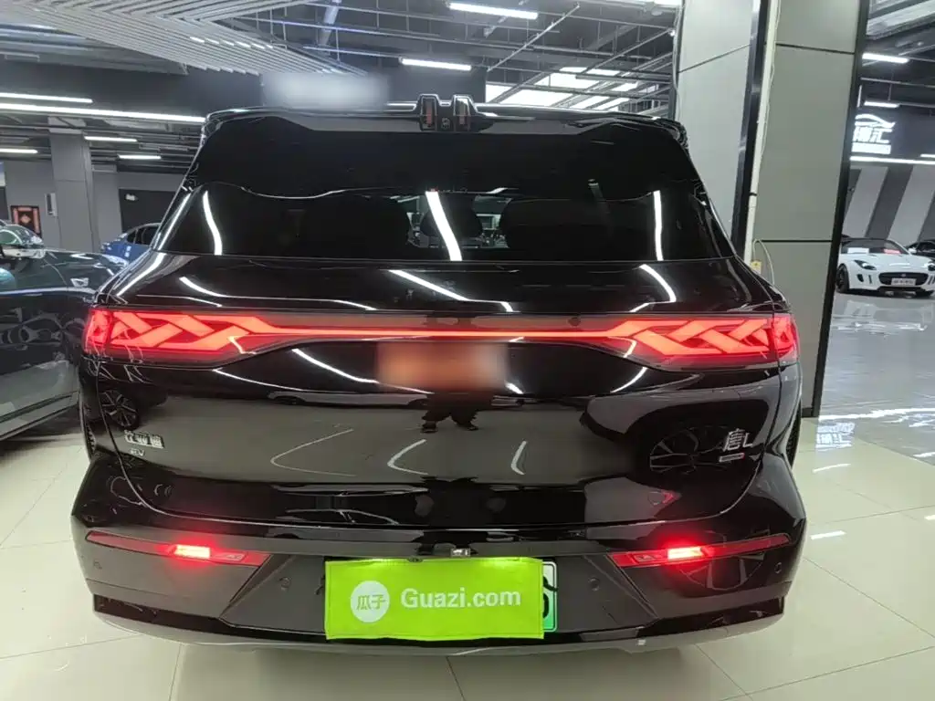 BYD Tang L — миниатюра 6