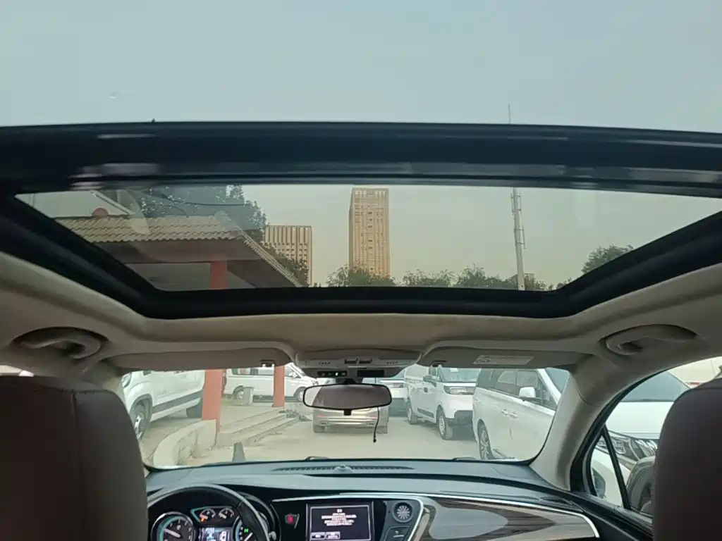 Buick Envision Plus — миниатюра 18