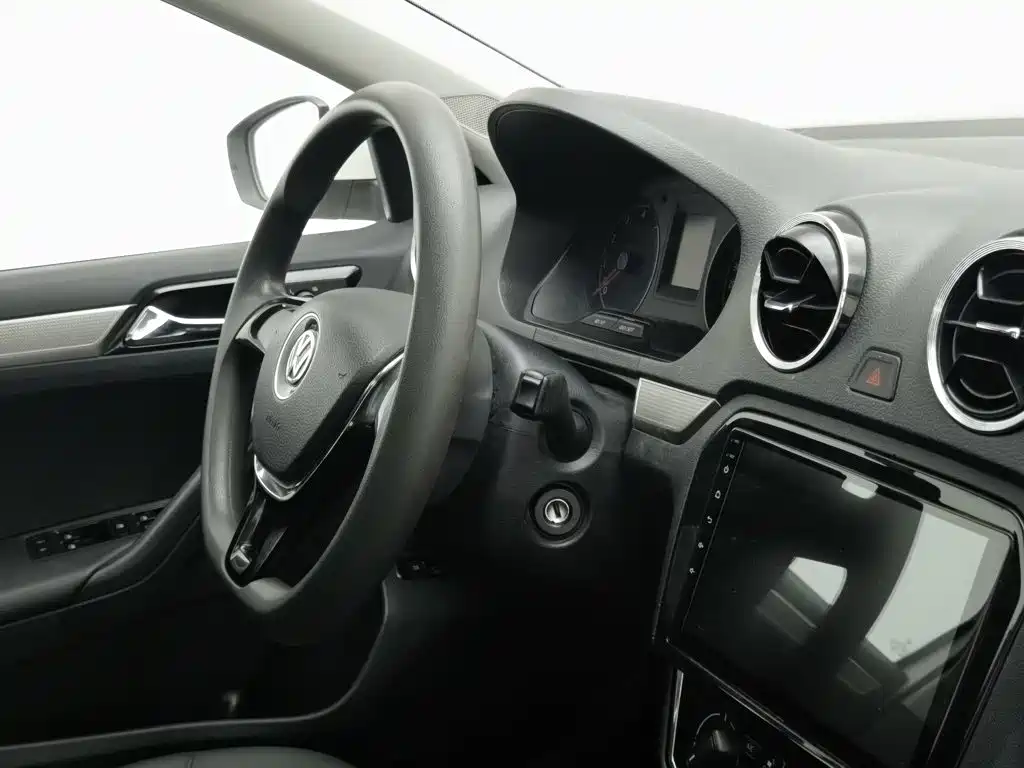 Volkswagen Jetta — миниатюра 22