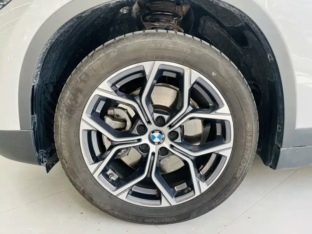 BMW X1 — миниатюра 3
