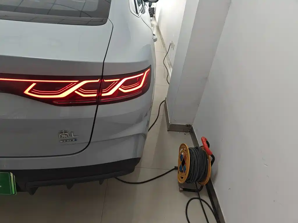 BYD Qin L L 2025 DM-i Smart Drive 120KM