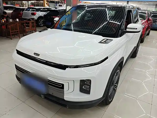 2020 Geely Icon