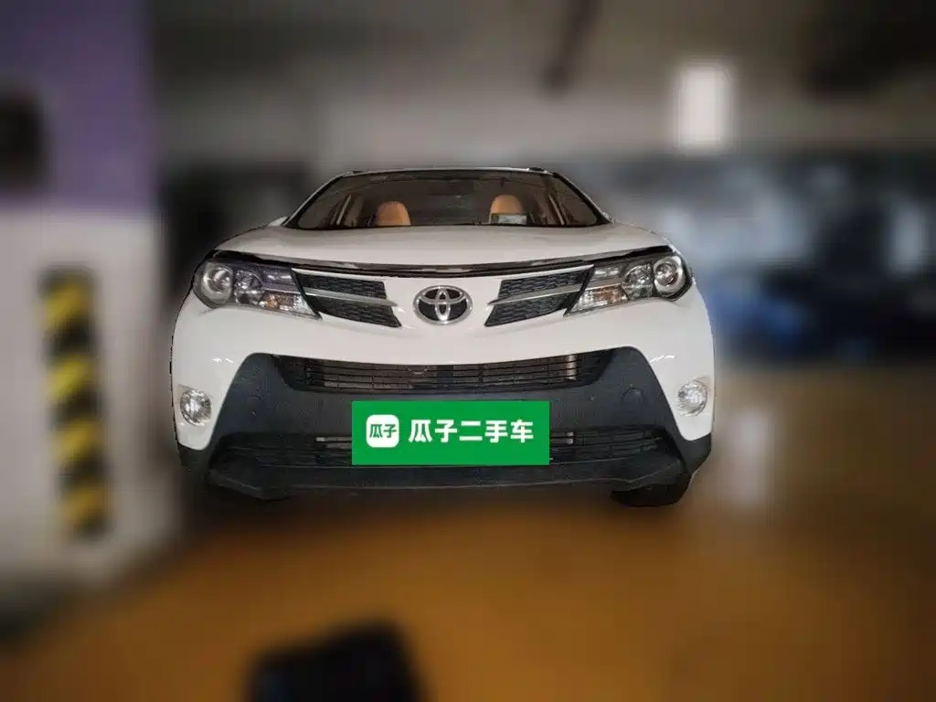 Toyota RAV4 — миниатюра 2