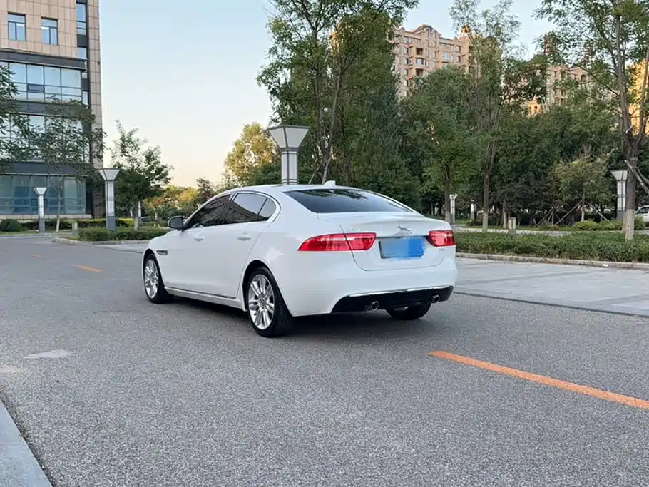 Jaguar XEL — миниатюра 13