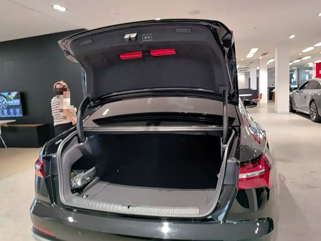 Audi A6L — миниатюра 19