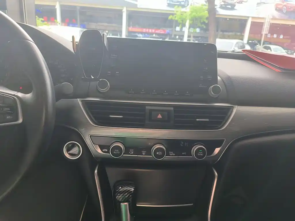 Honda Accord 2018 260TURBO Elite VI
